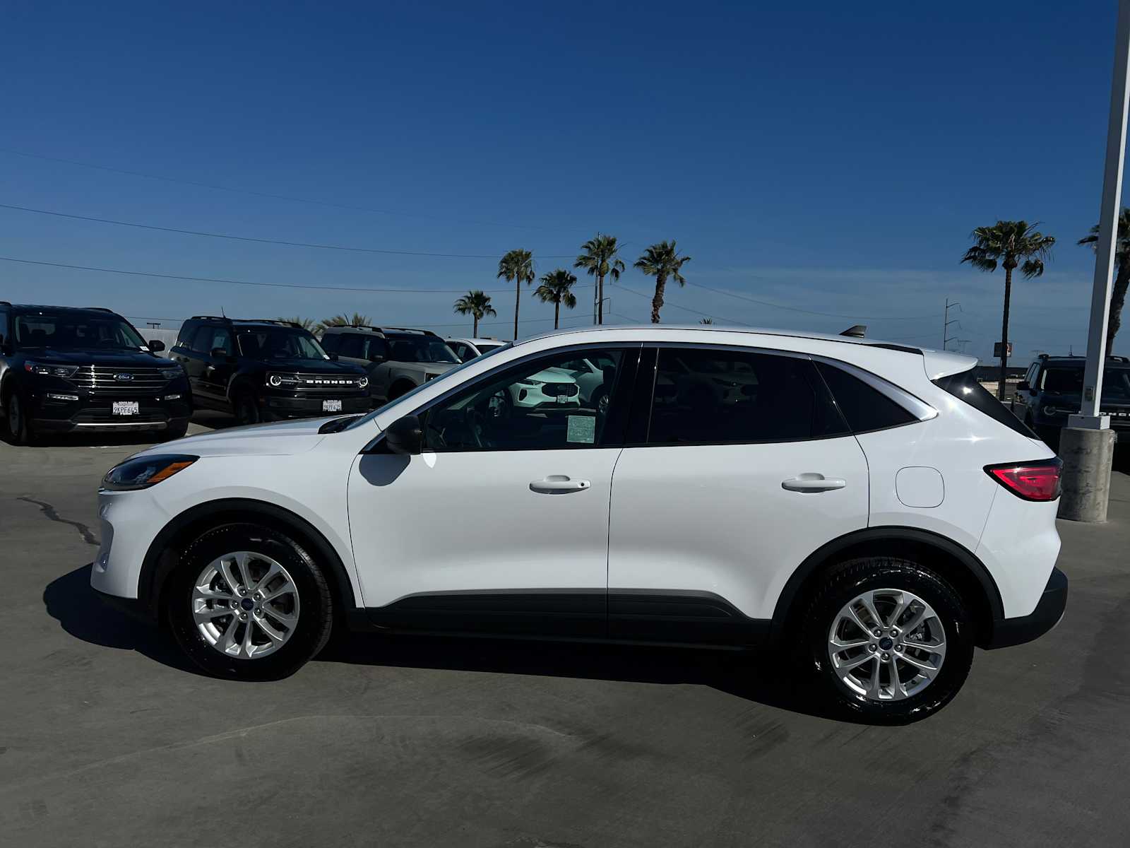 2022 Ford Escape SE Hybrid