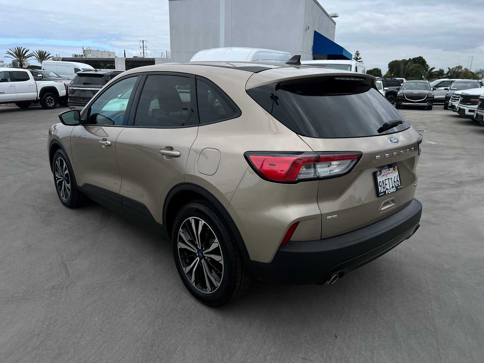 2021 Ford Escape SE Hybrid