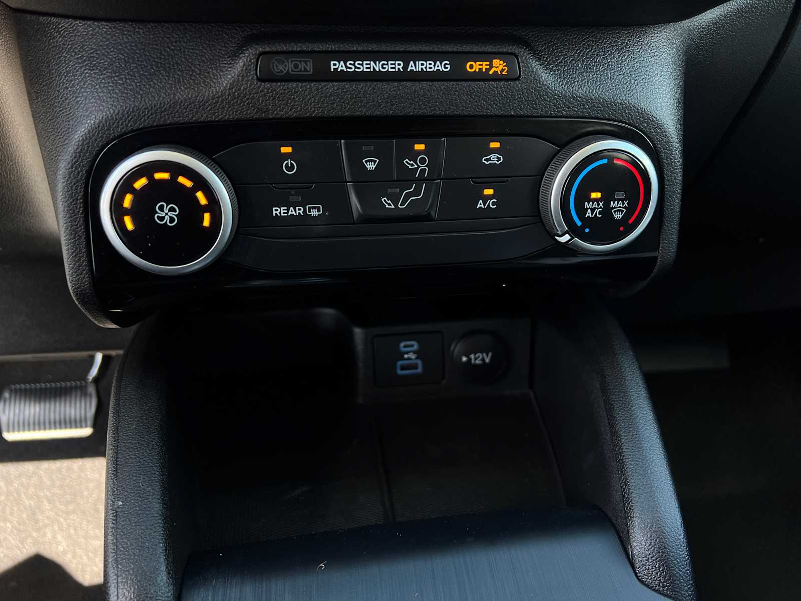 2022 Ford Escape SE photo 12