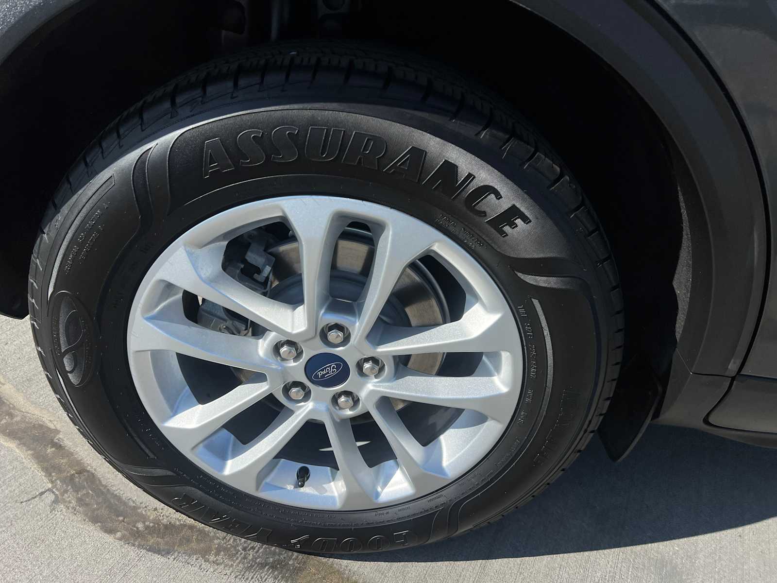 2020 Ford Escape SE