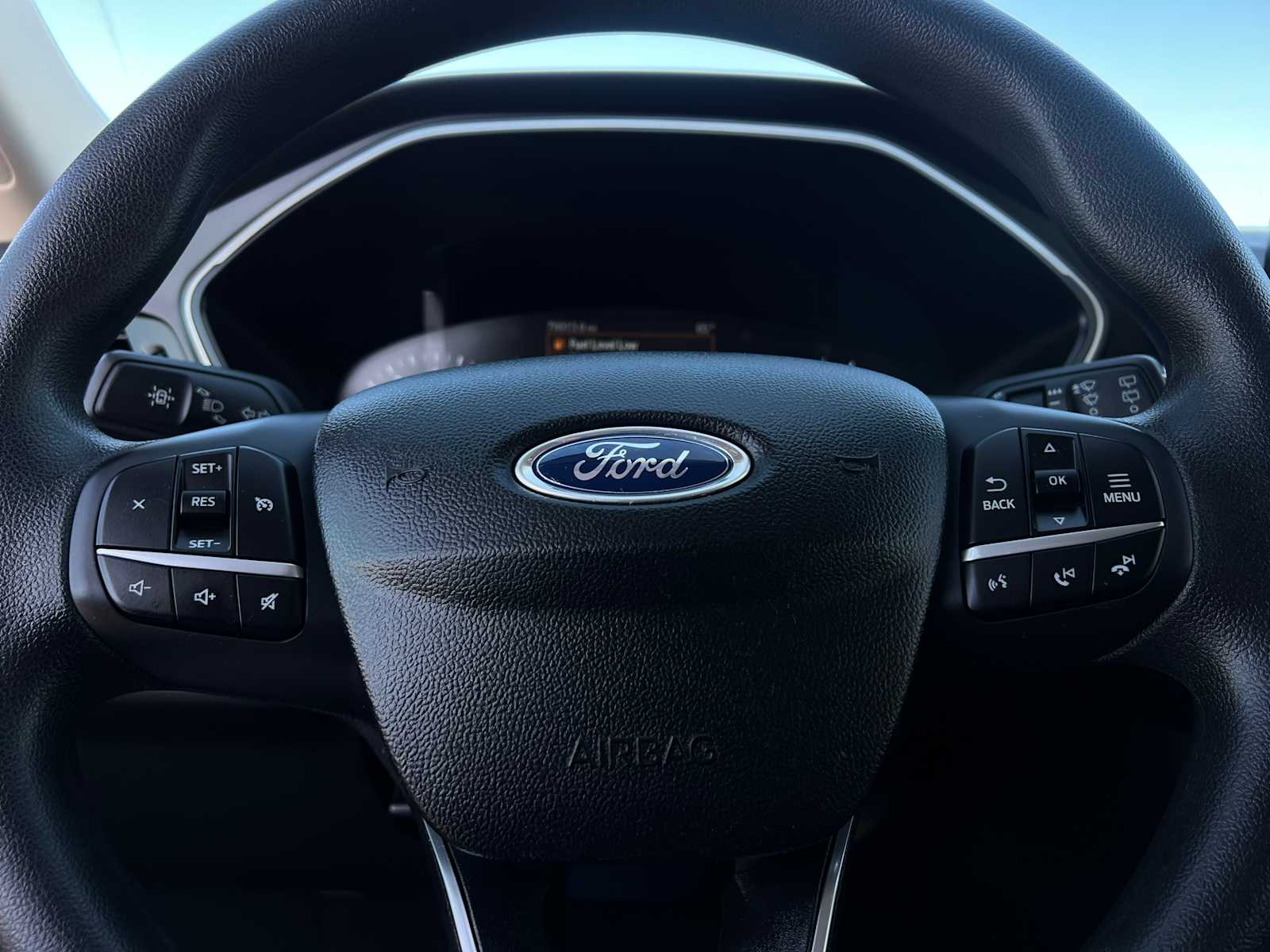 2020 Ford Escape SE