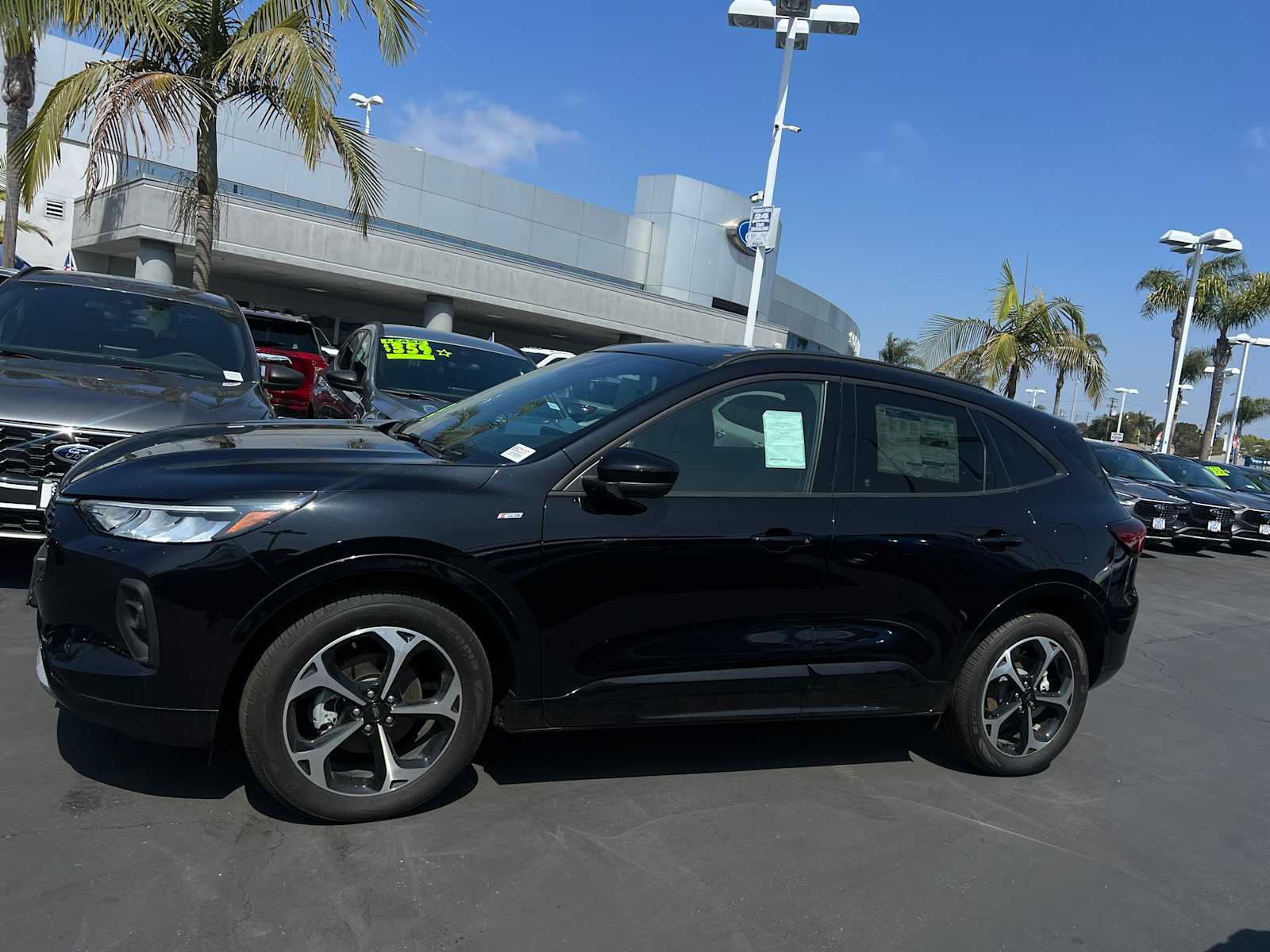 2023 Ford Escape ST-Line Select