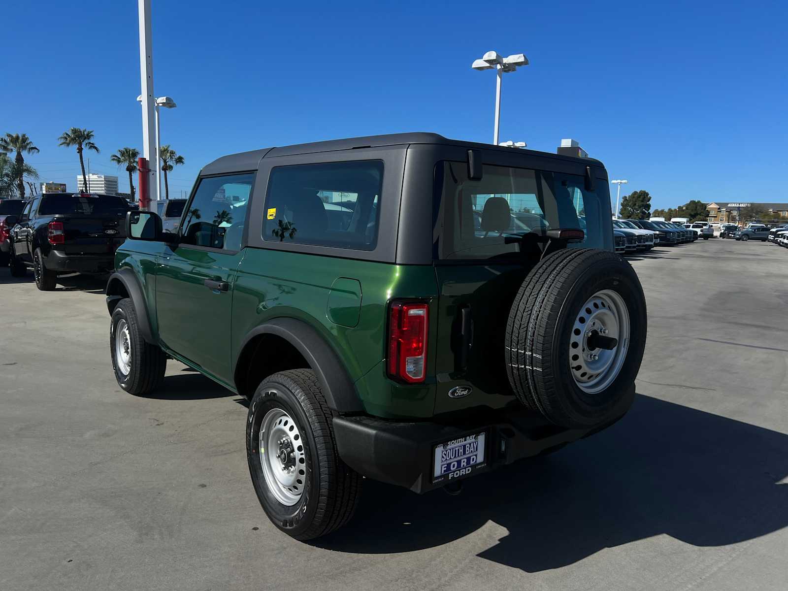 2025 Ford Bronco Base