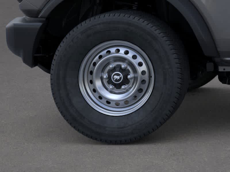 2025 Ford Bronco Base photo 15