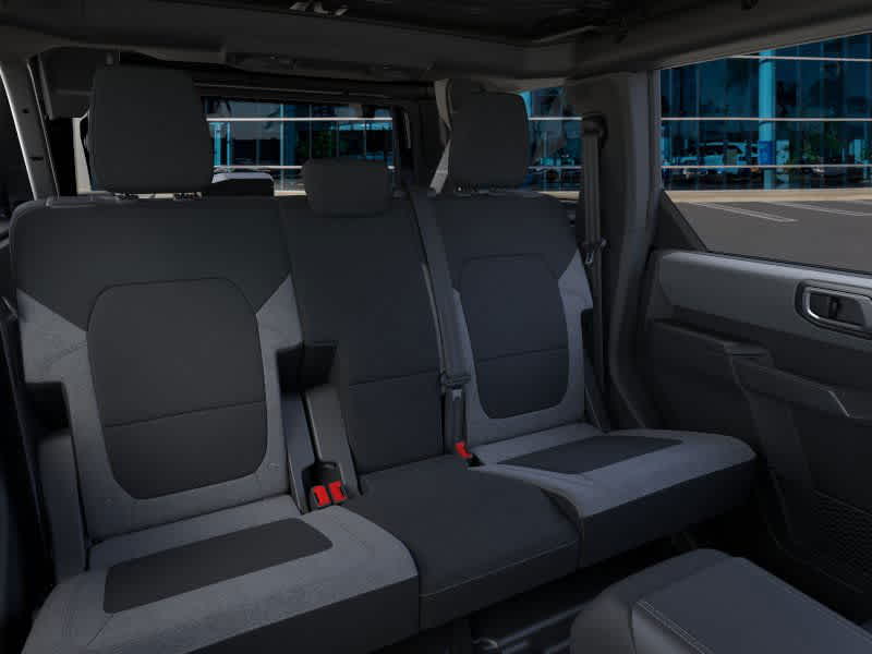 2025 Ford Bronco Big Bend photo 3