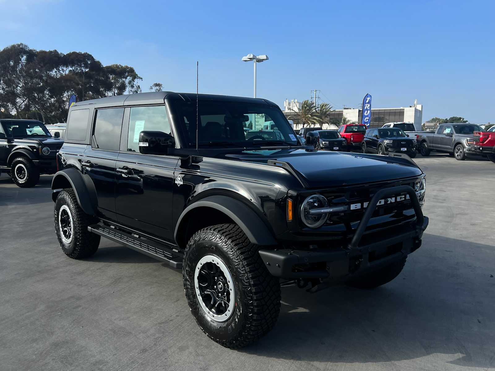 2024 Ford Bronco Outer Banks