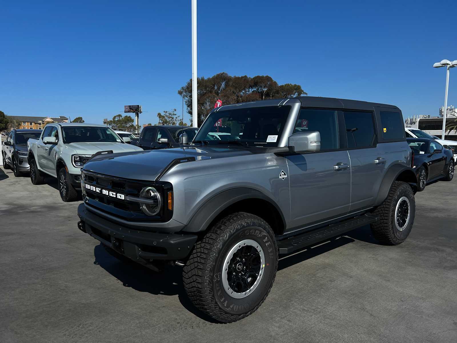 2024 Ford Bronco Outer Banks