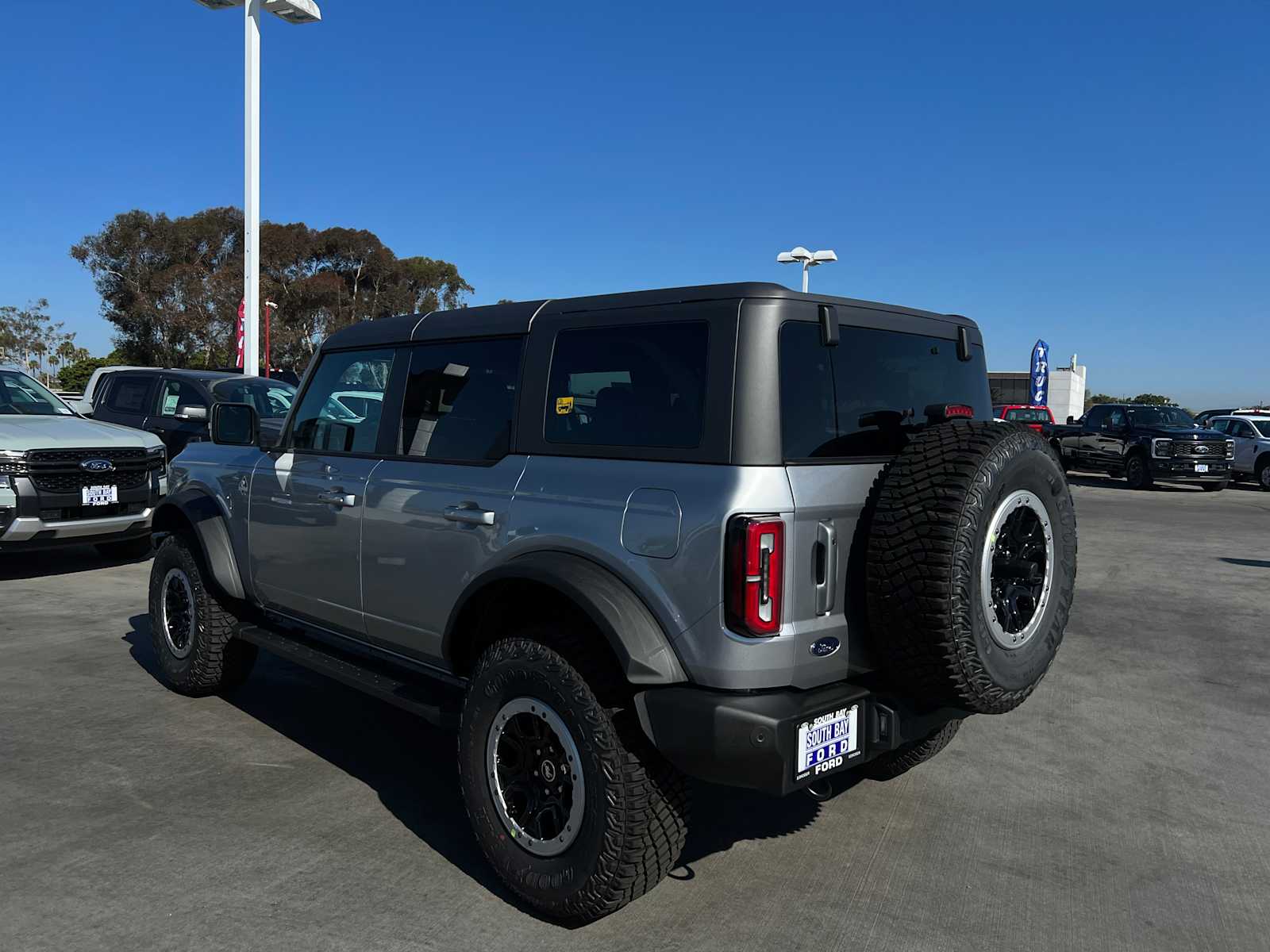 2024 Ford Bronco Outer Banks