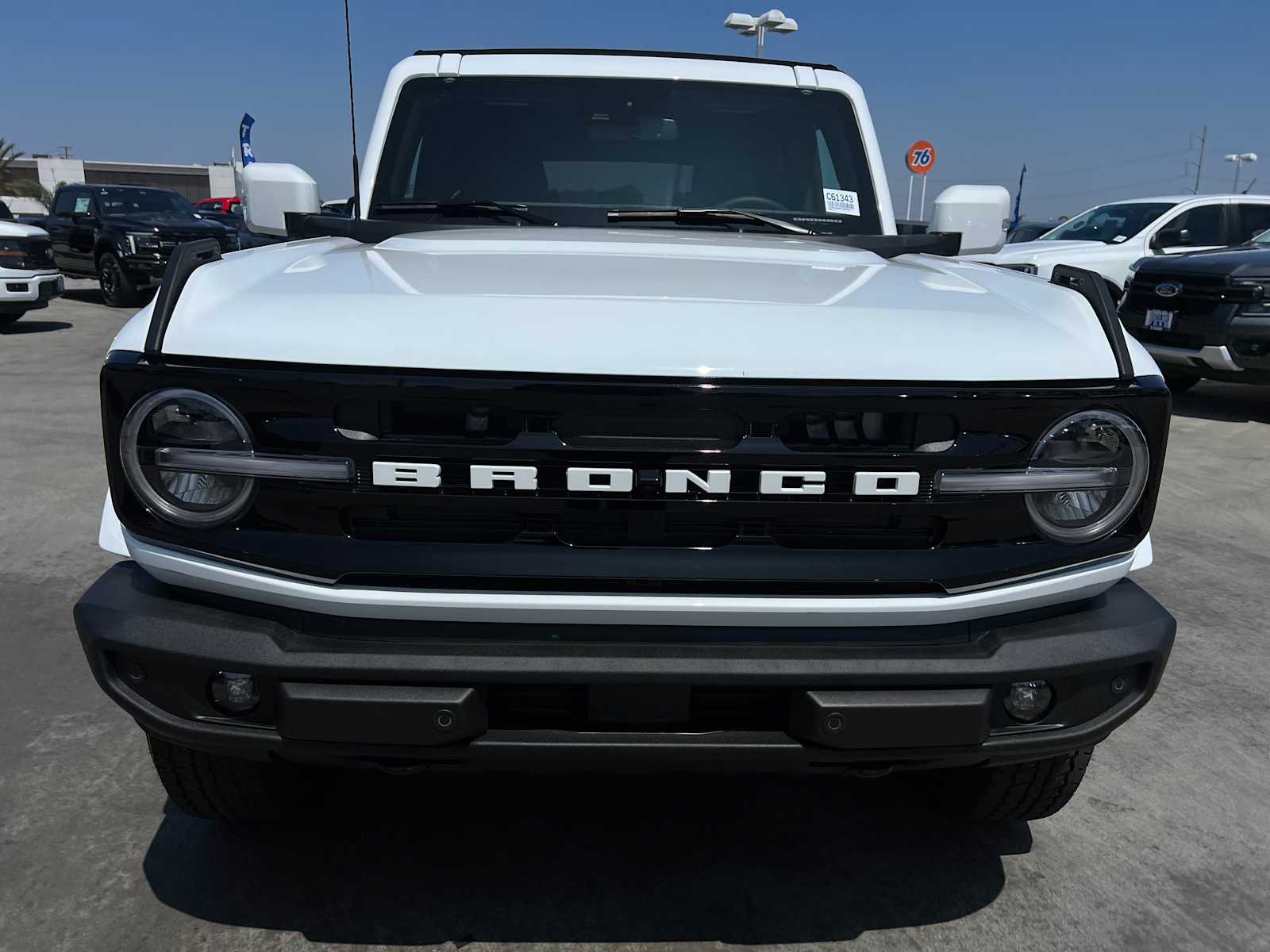 2024 Ford Bronco Outer Banks