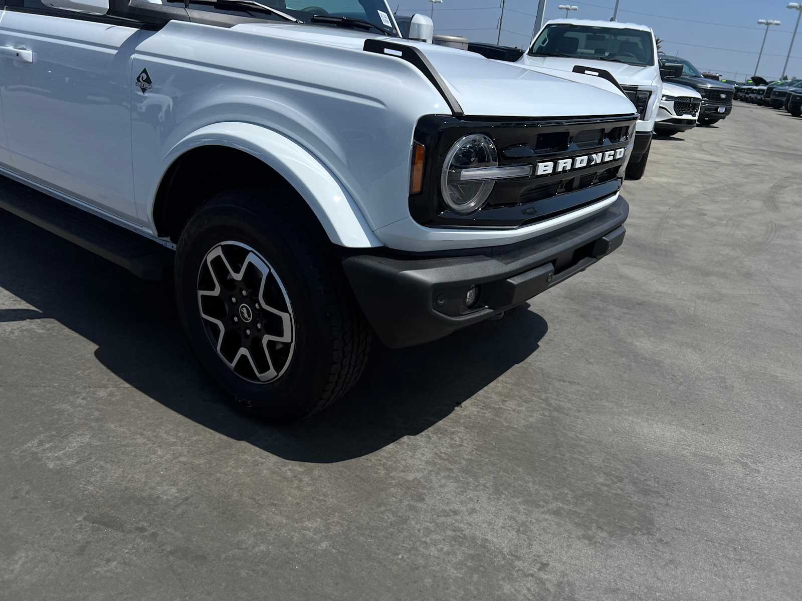 2024 Ford Bronco Outer Banks