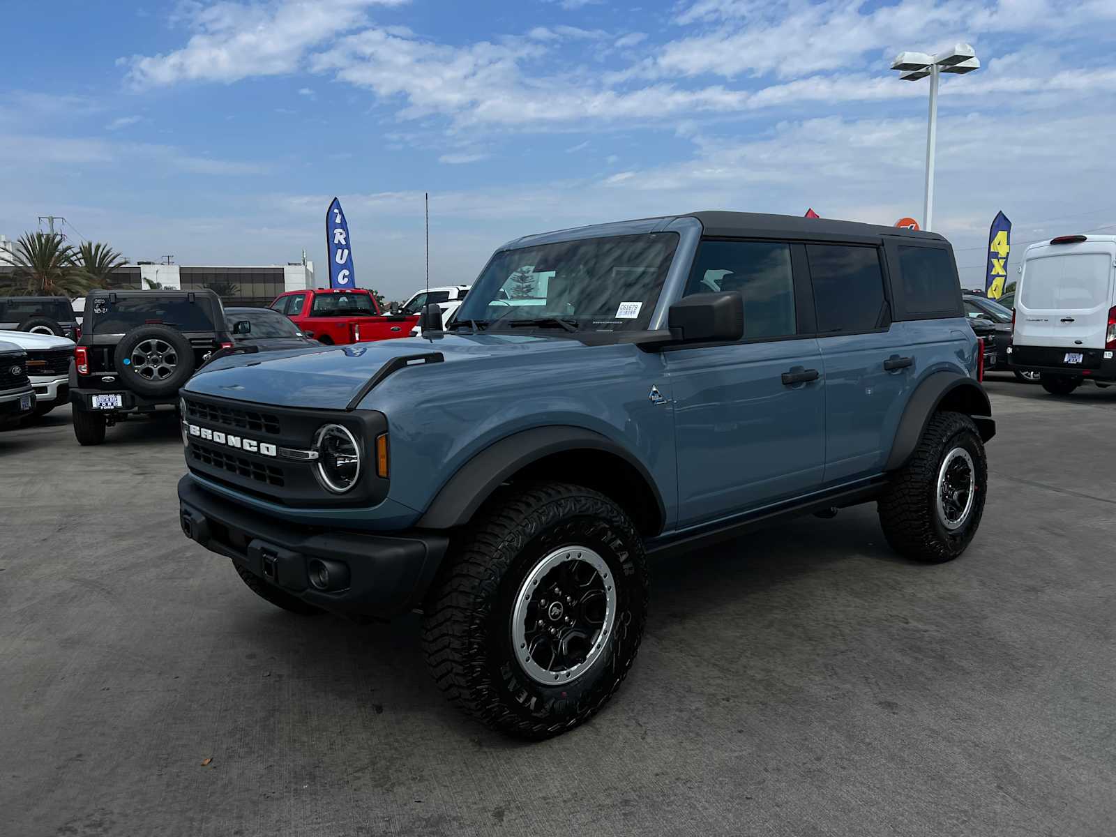 2024 Ford Bronco Black Diamond