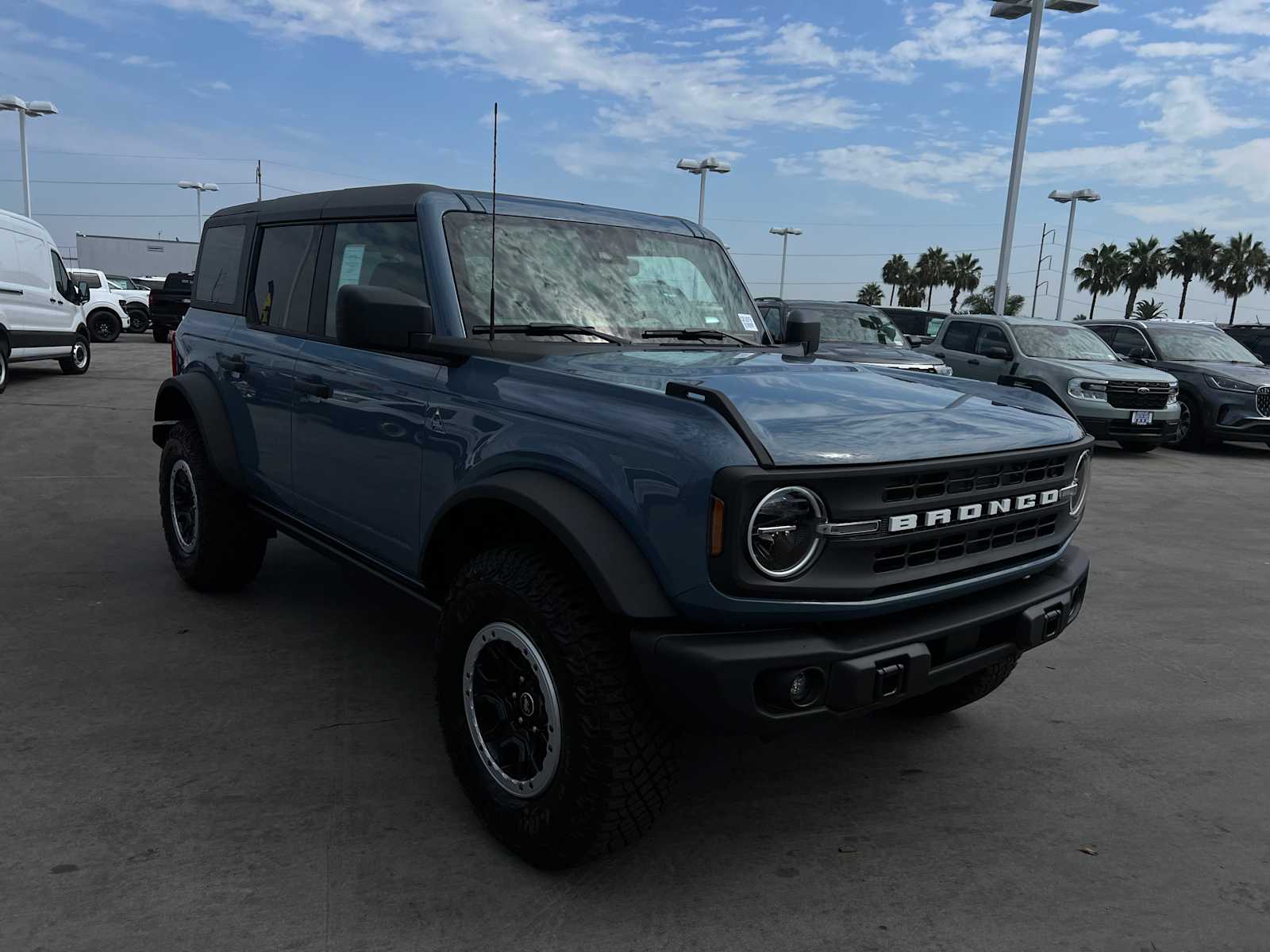 2024 Ford Bronco Black Diamond