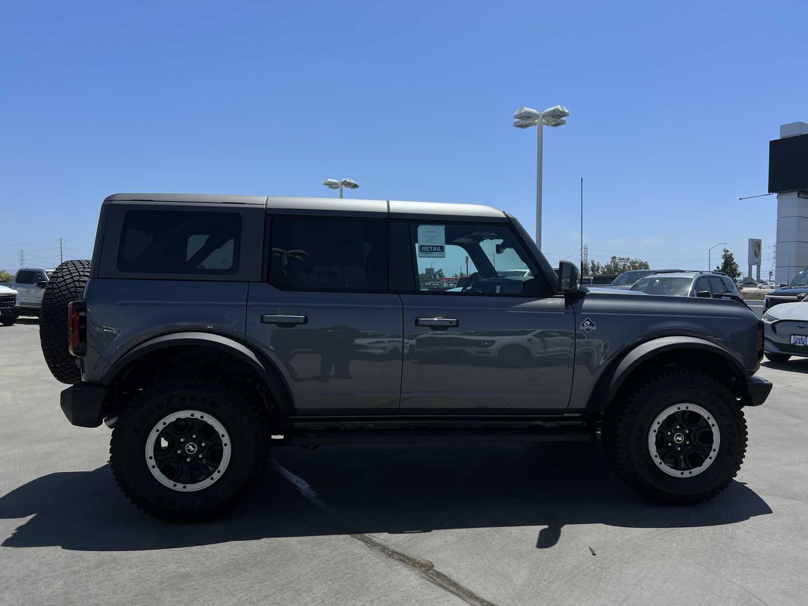 2024 Ford Bronco Outer Banks