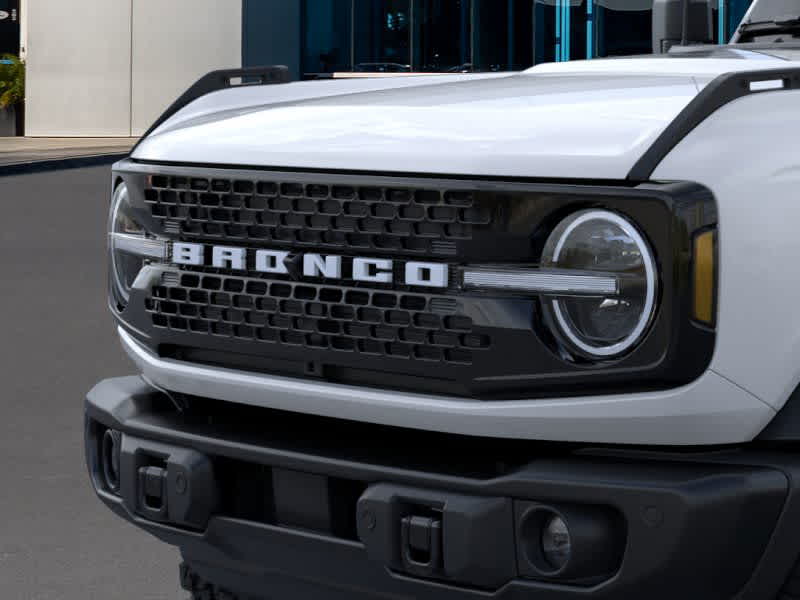 2025 Ford Bronco Badlands photo 16