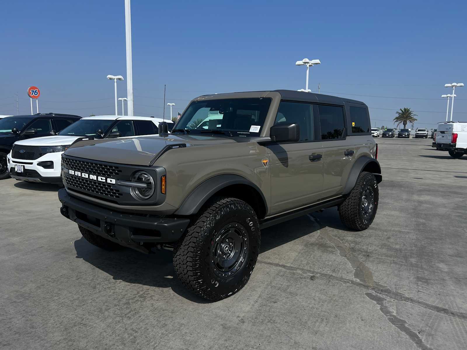 2025 Ford Bronco Badlands