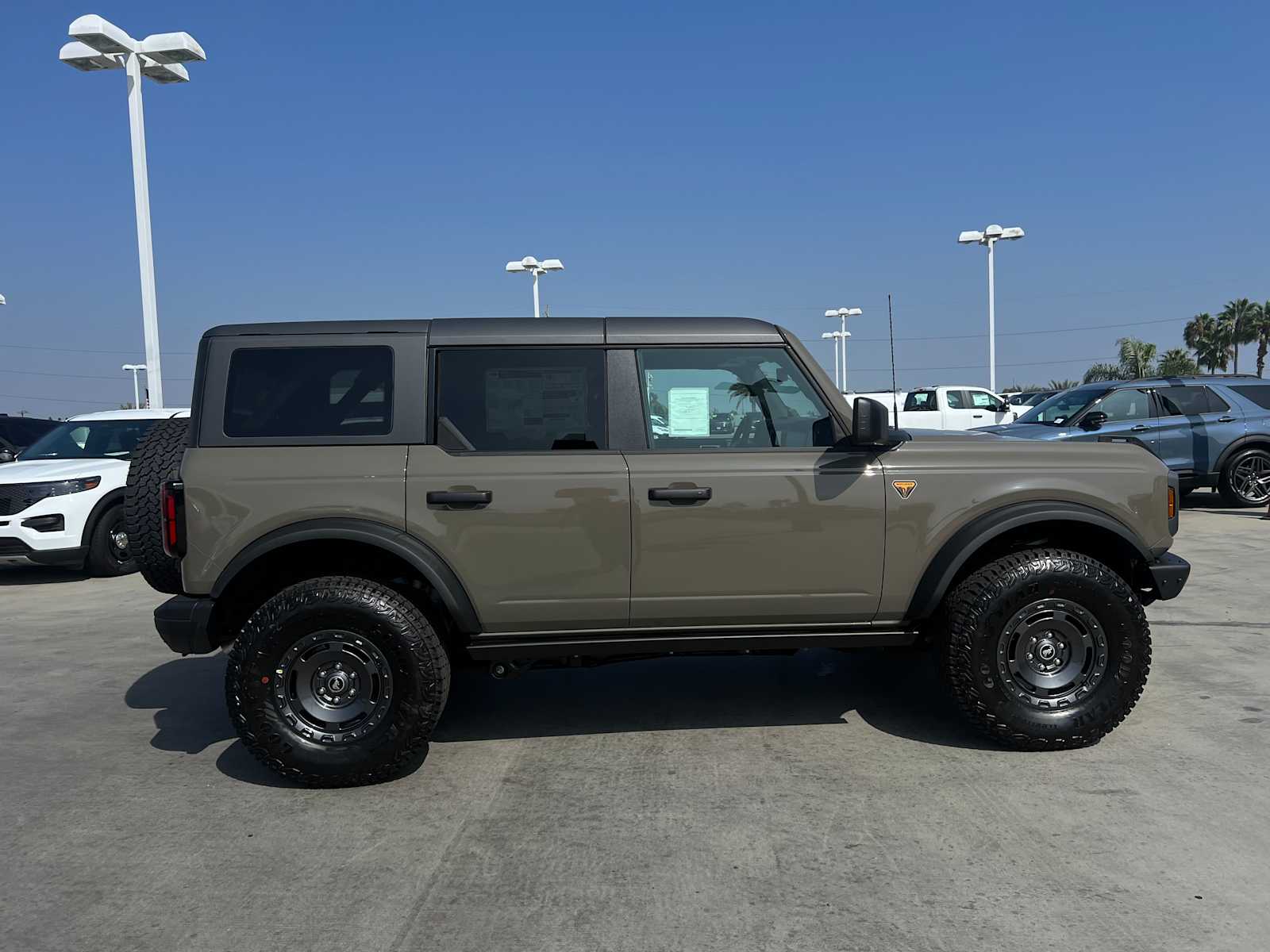 2025 Ford Bronco Badlands