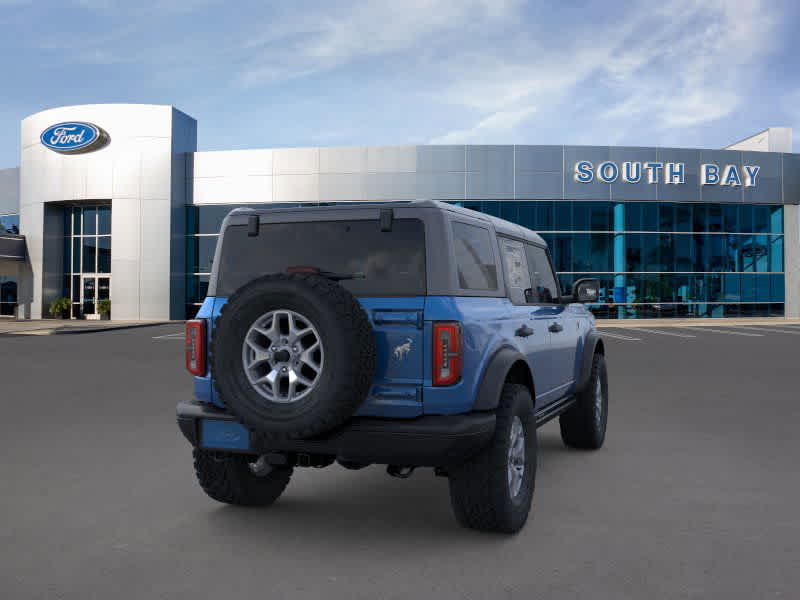 2025 Ford Bronco Badlands photo 2