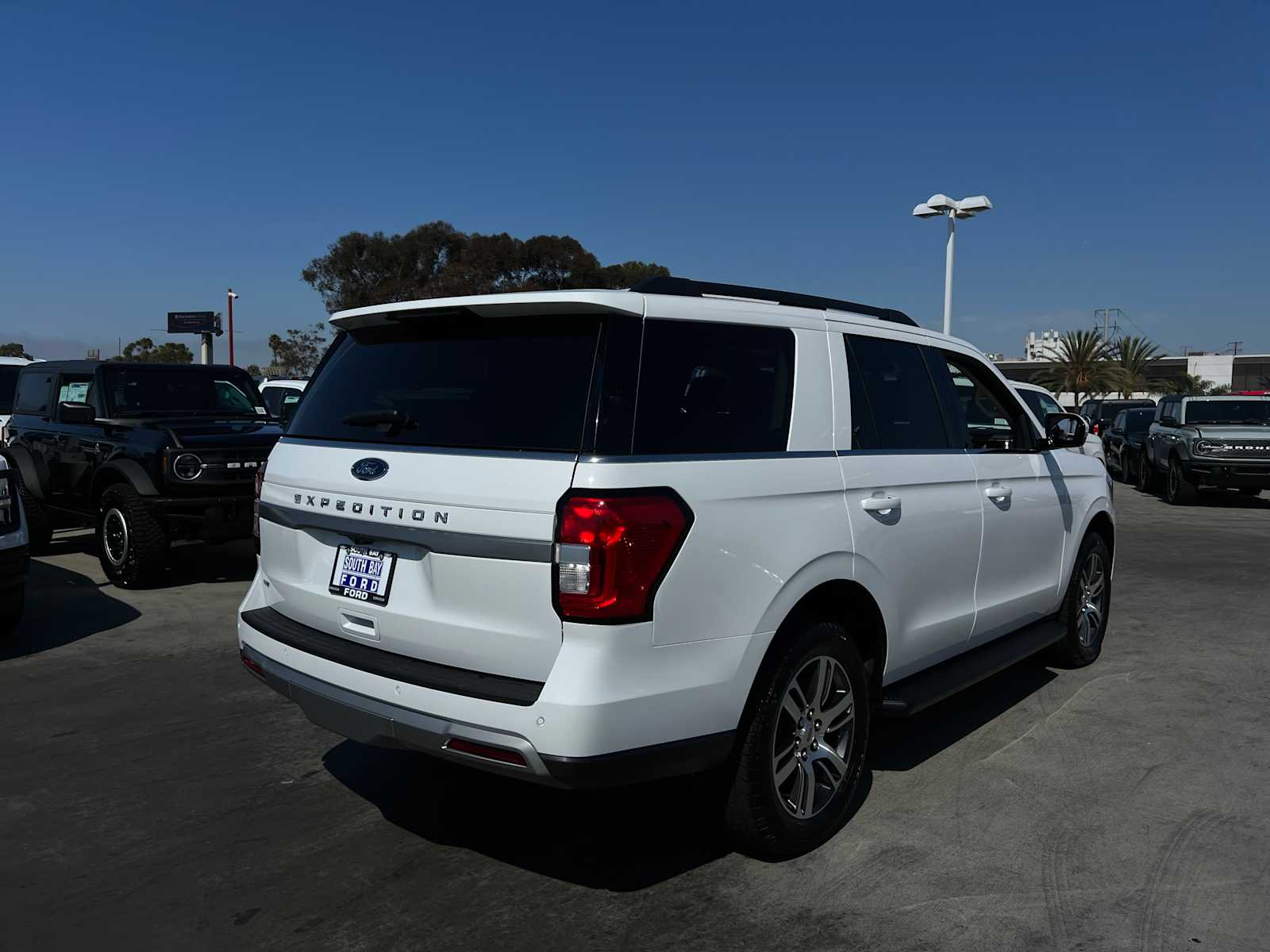 2024 Ford Expedition XLT