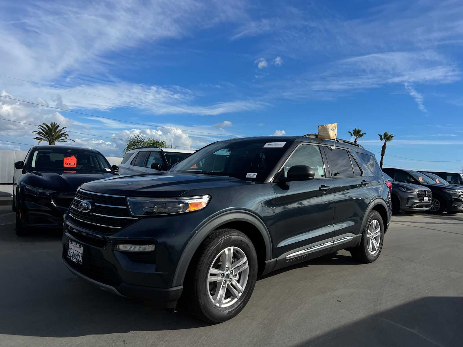 2022 Ford Explorer XLT's photo
