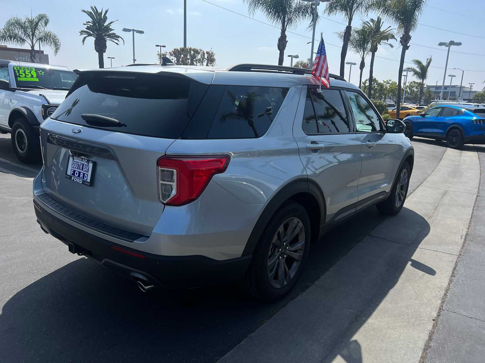 2024 Ford Explorer XLT