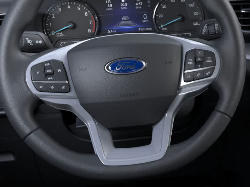 undefined 2023 Ford Explorer XLT
