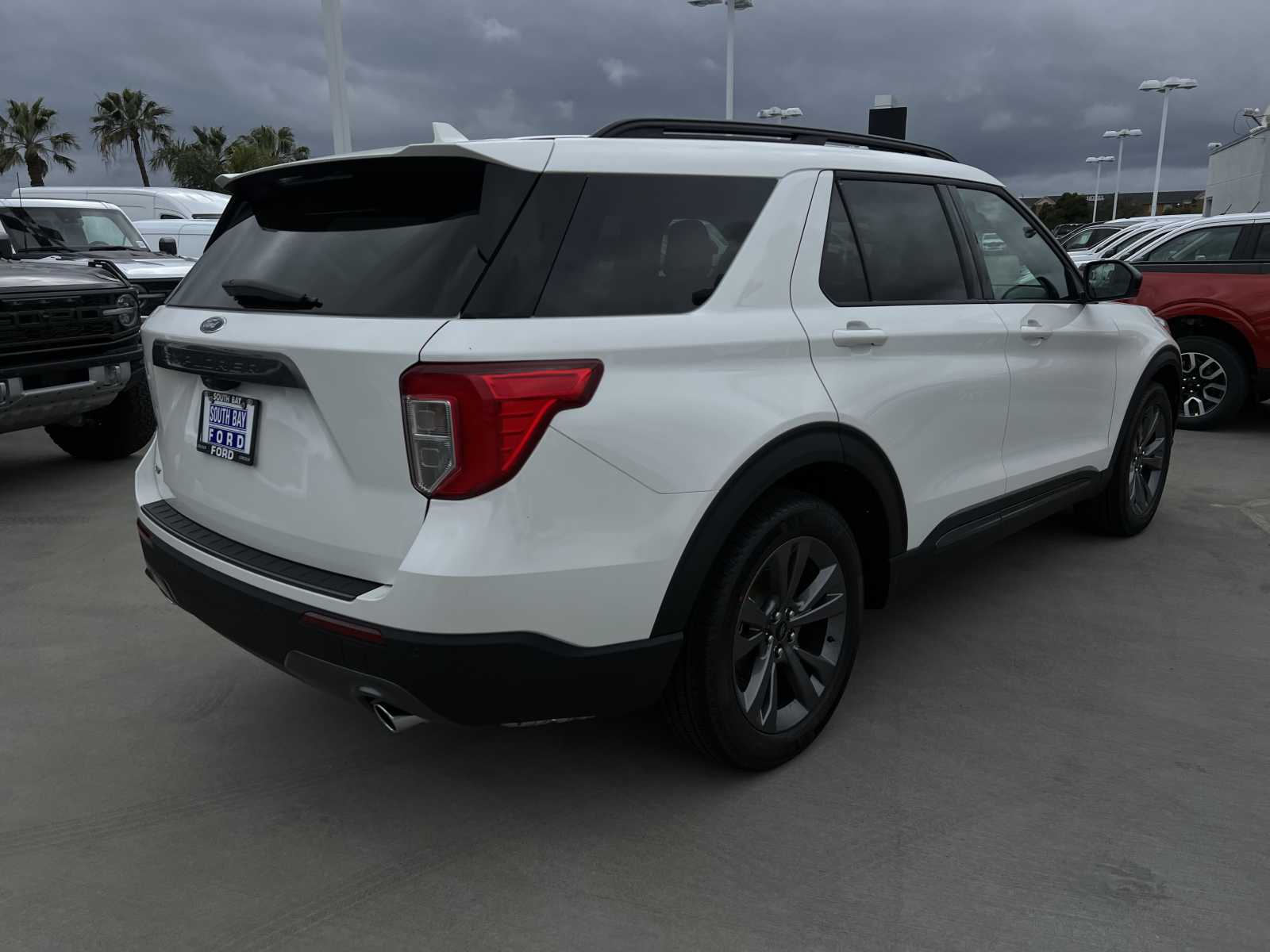 2024 Ford Explorer XLT