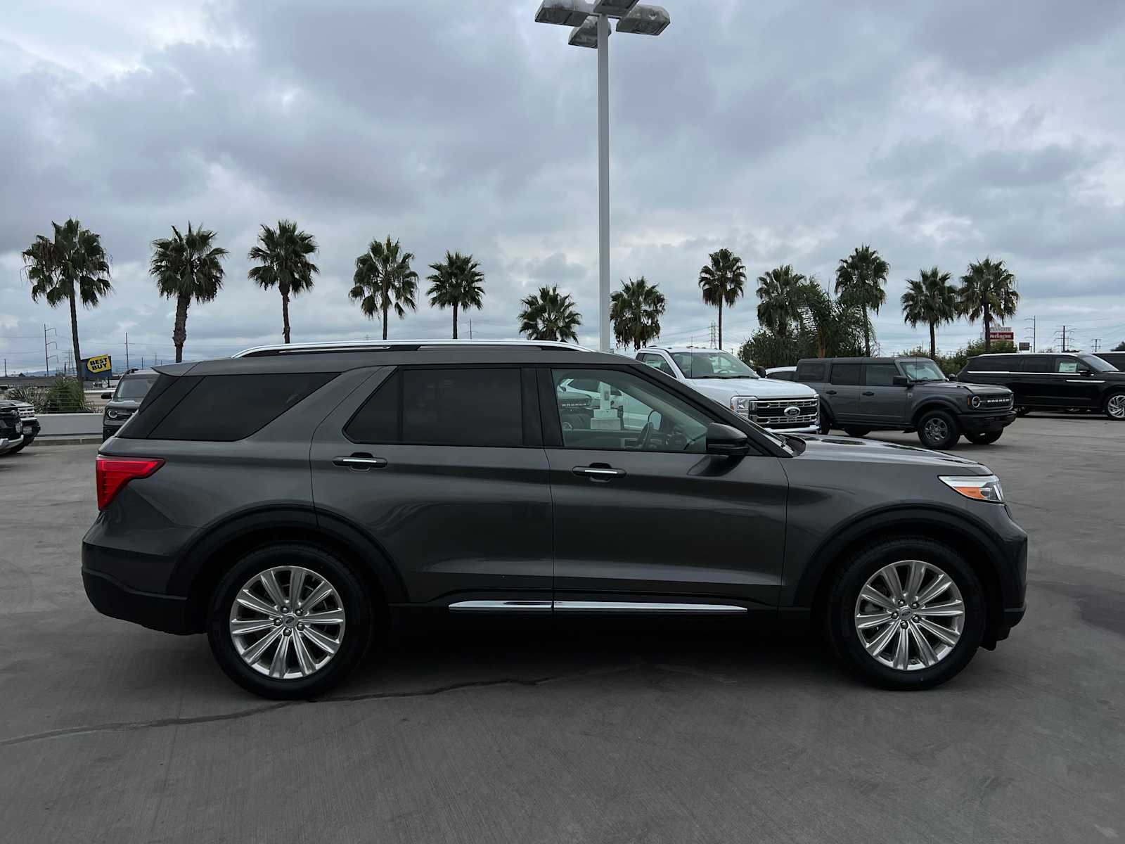 2020 Ford Explorer Limited