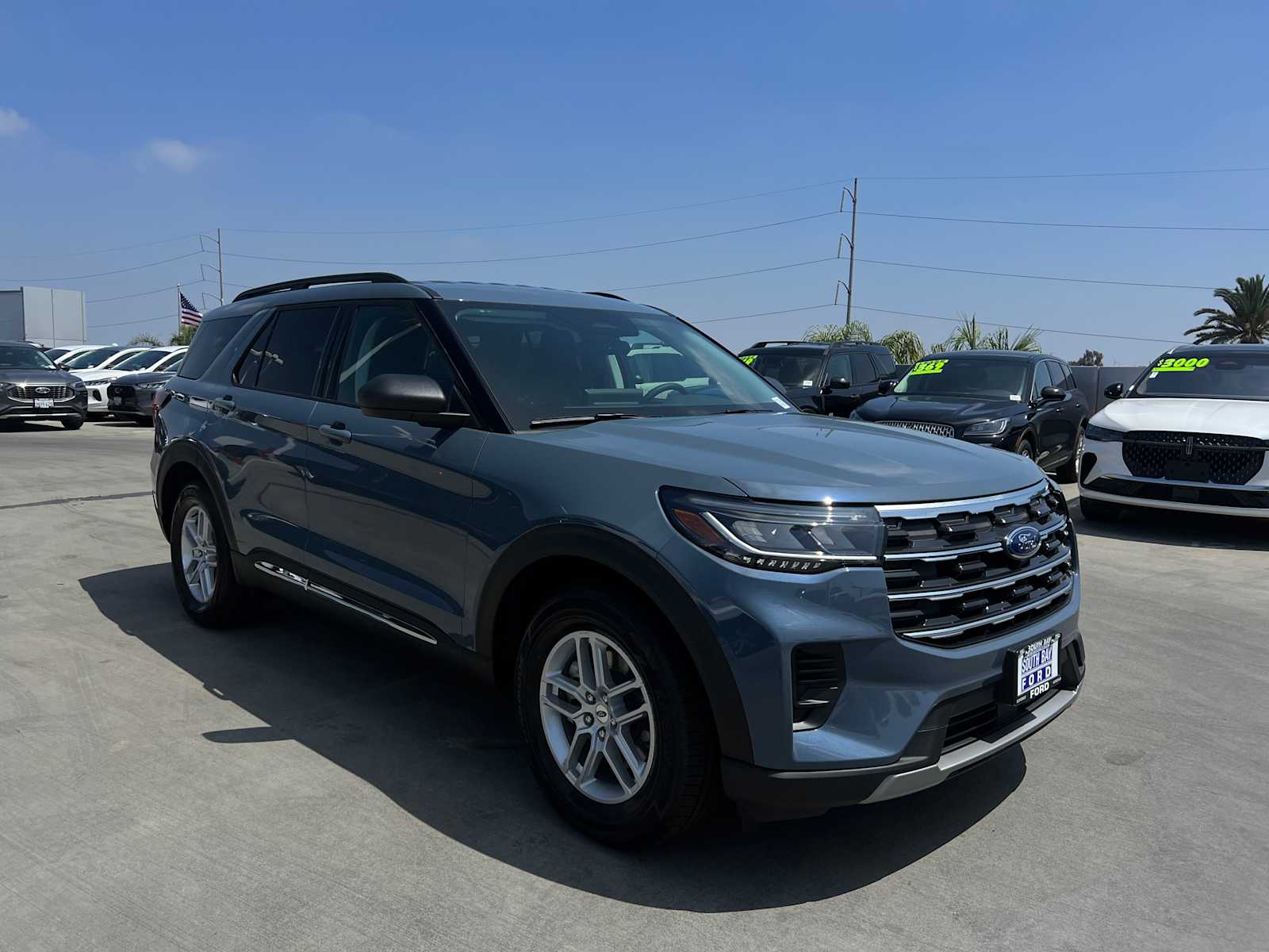 2025 Ford Explorer Active