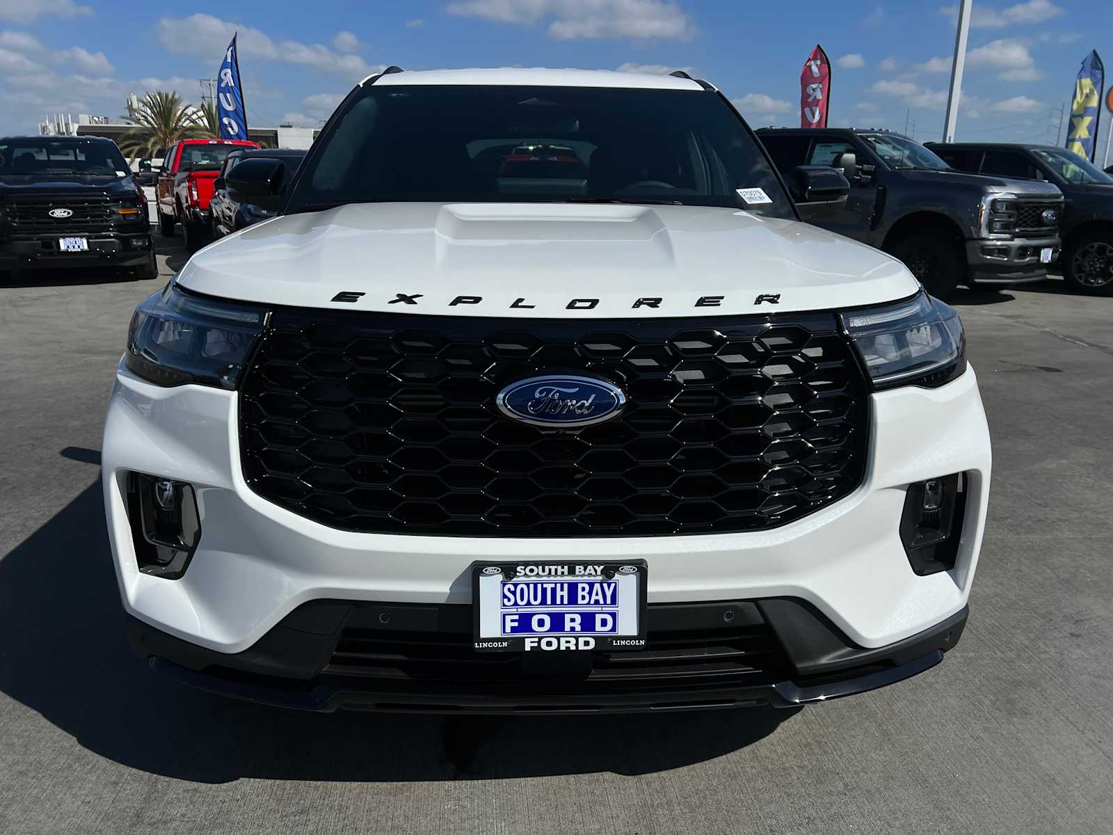 2025 Ford Explorer ST-Line