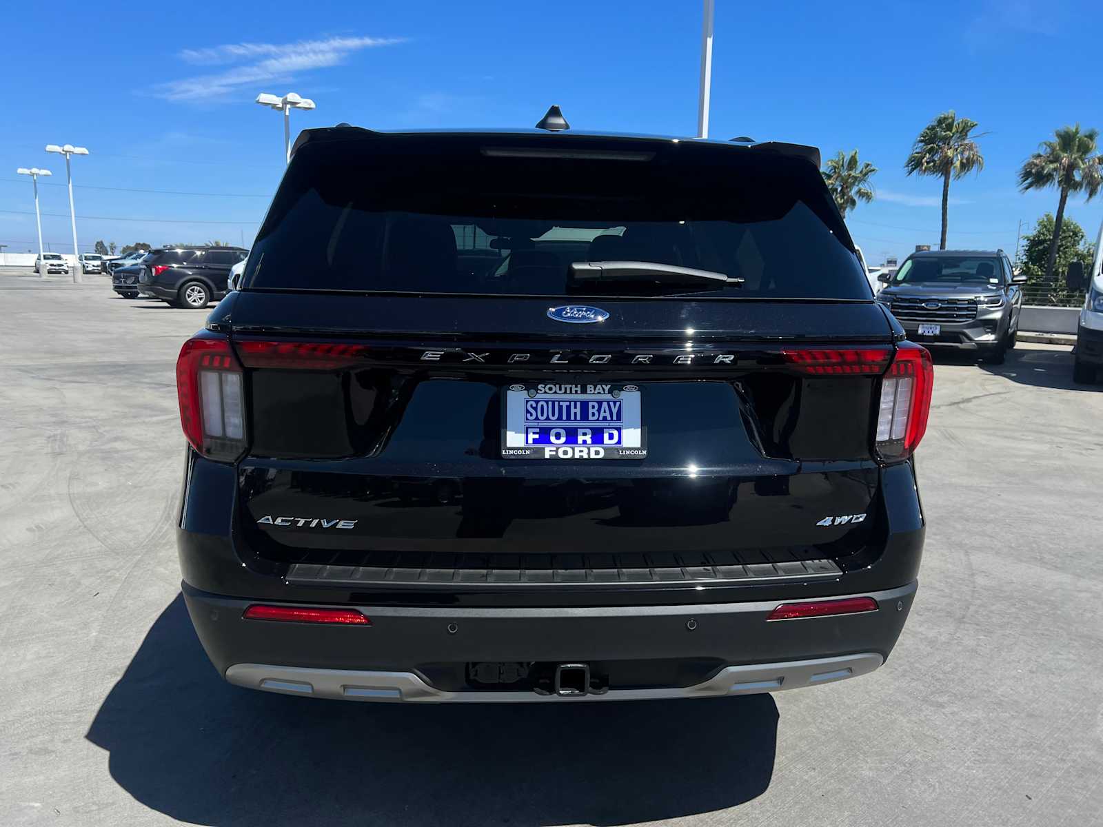 2025 Ford Explorer Active