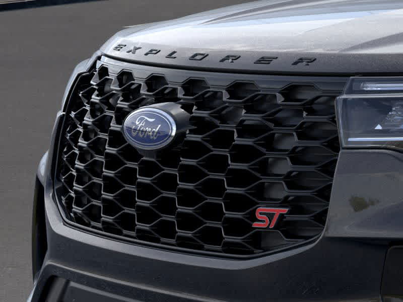 2025 Ford Explorer ST photo 12
