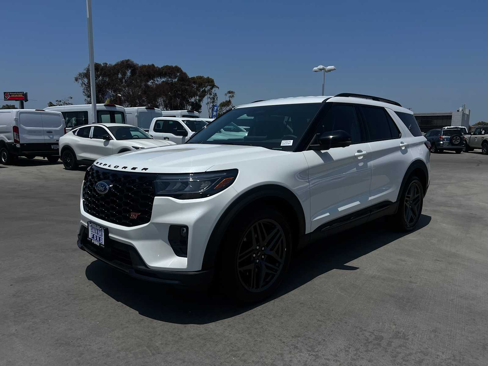 2025 Ford Explorer ST