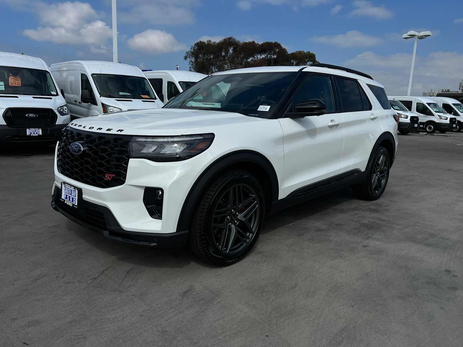 2025 Ford Explorer ST