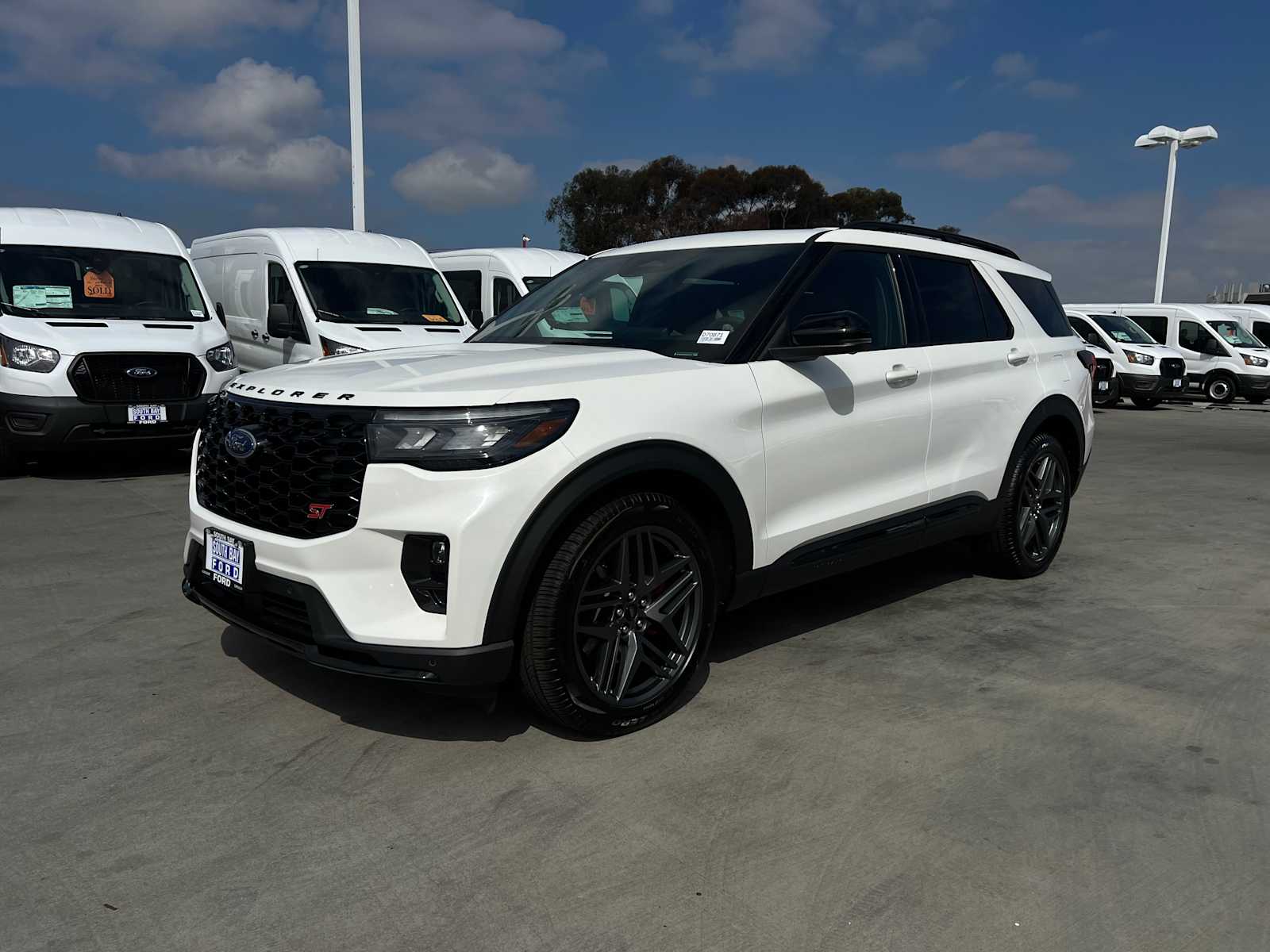 2025 Ford Explorer ST