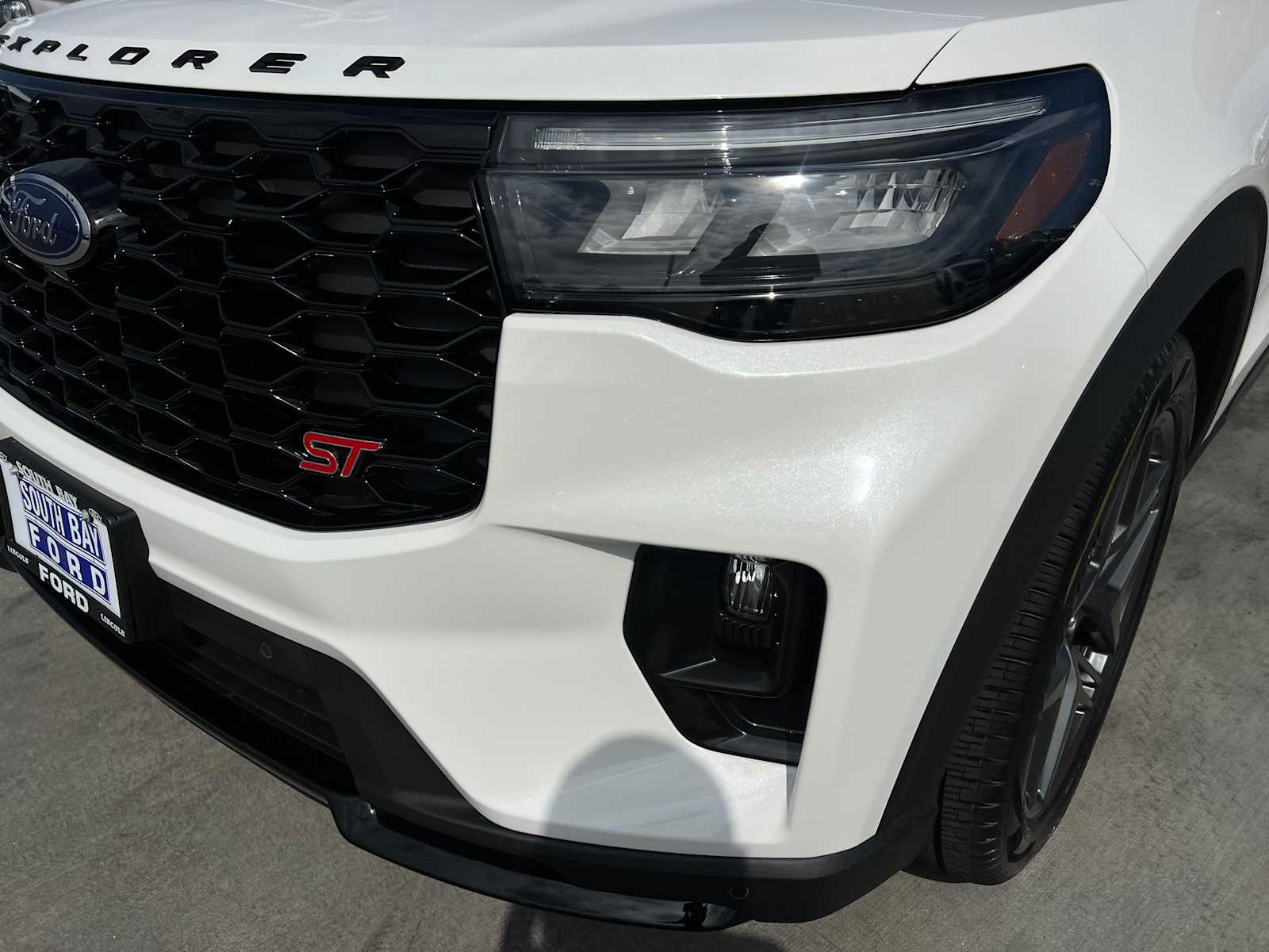 2025 Ford Explorer ST