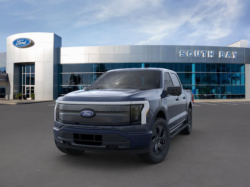 2024 Ford F-150 Lightning Flash 4WD SuperCrew 5.5 Box