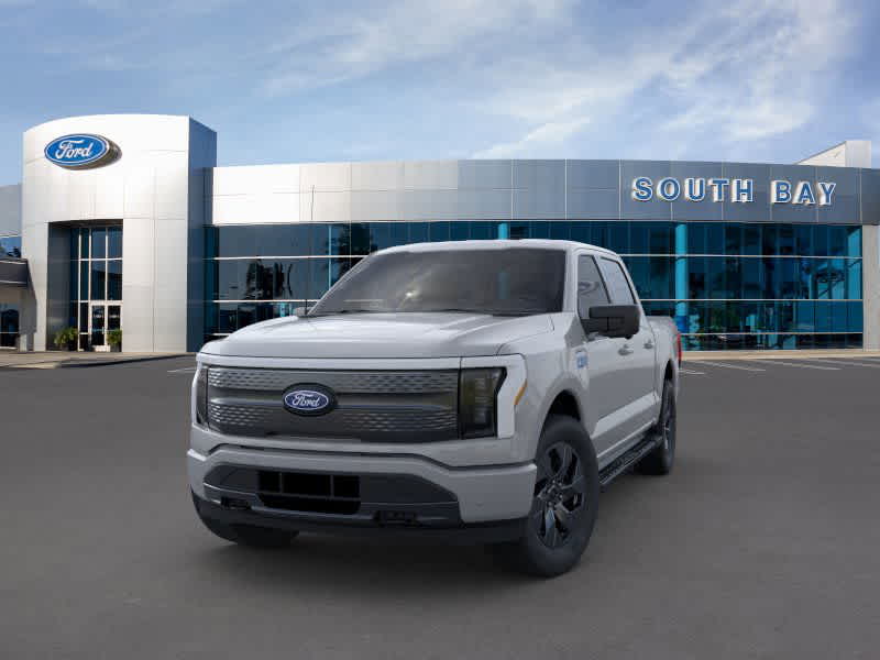 2024 Ford F-150 Lightning Flash 4WD SuperCrew 5.5 Box