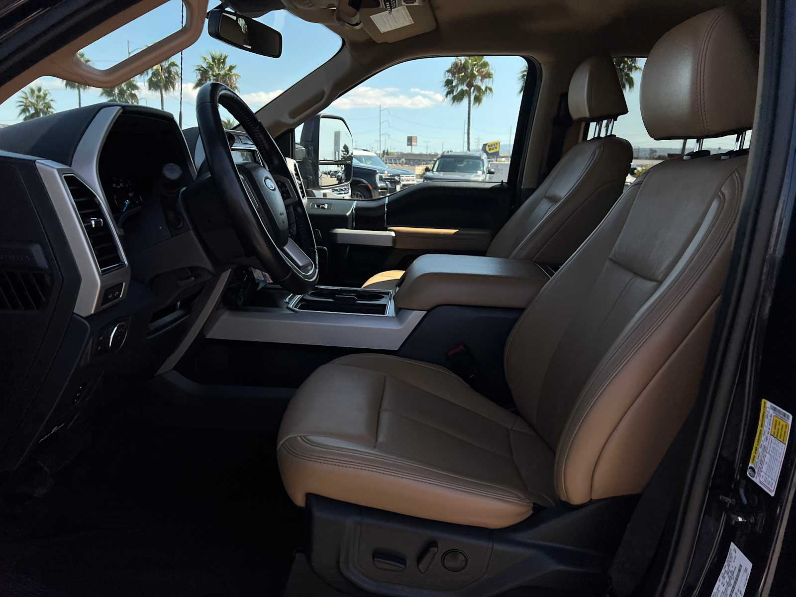 2022 Ford Super Duty F-250 SRW LARIAT