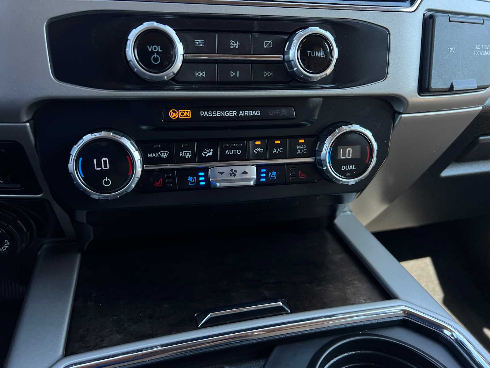2022 Ford Super Duty F-250 SRW LARIAT