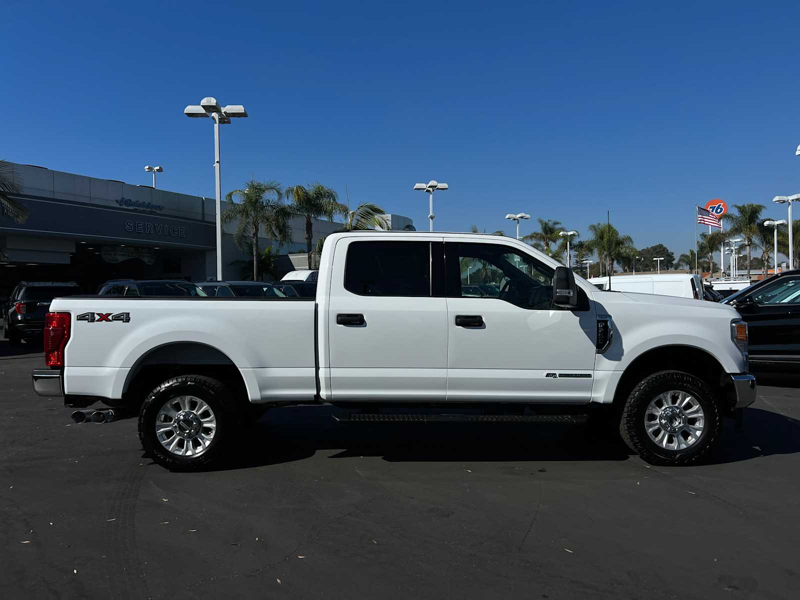 2022 Ford Super Duty F-250 SRW XLT 4WD Crew Cab 6.75 Box