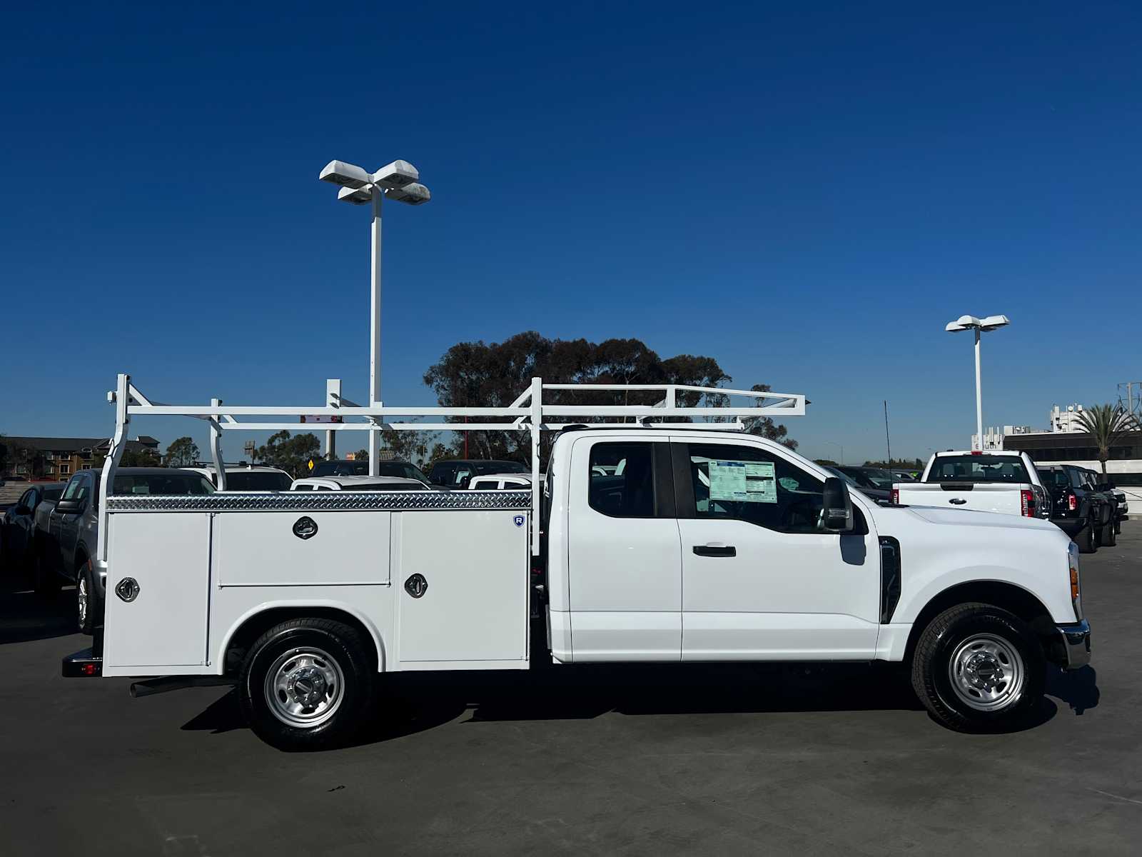 2024 Ford Super Duty F-250 SRW XL