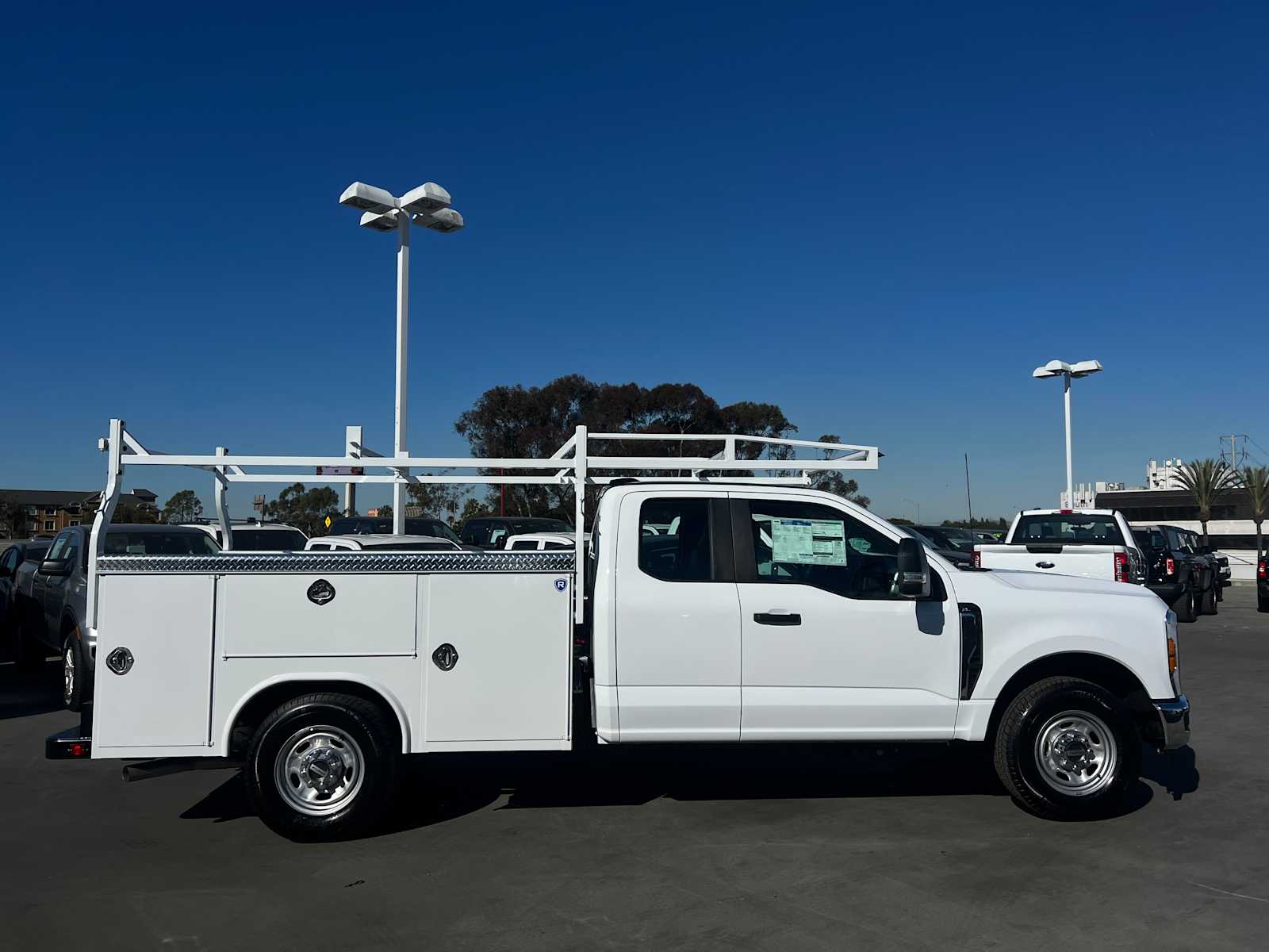 2024 Ford Super Duty F-250 SRW XL