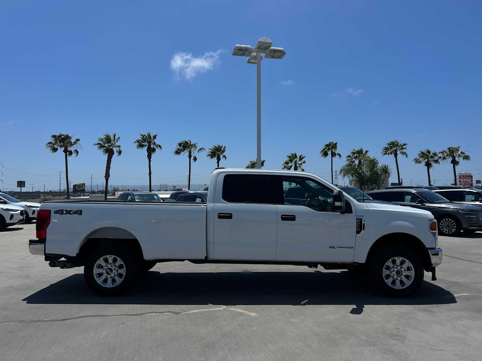 2022 Ford Super Duty F-250 SRW XLT