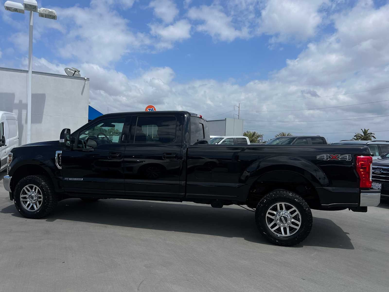 2019 Ford Super Duty F-350 SRW LARIAT