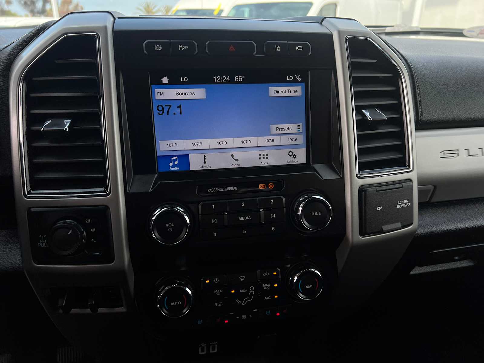 2019 Ford Super Duty F-350 SRW LARIAT