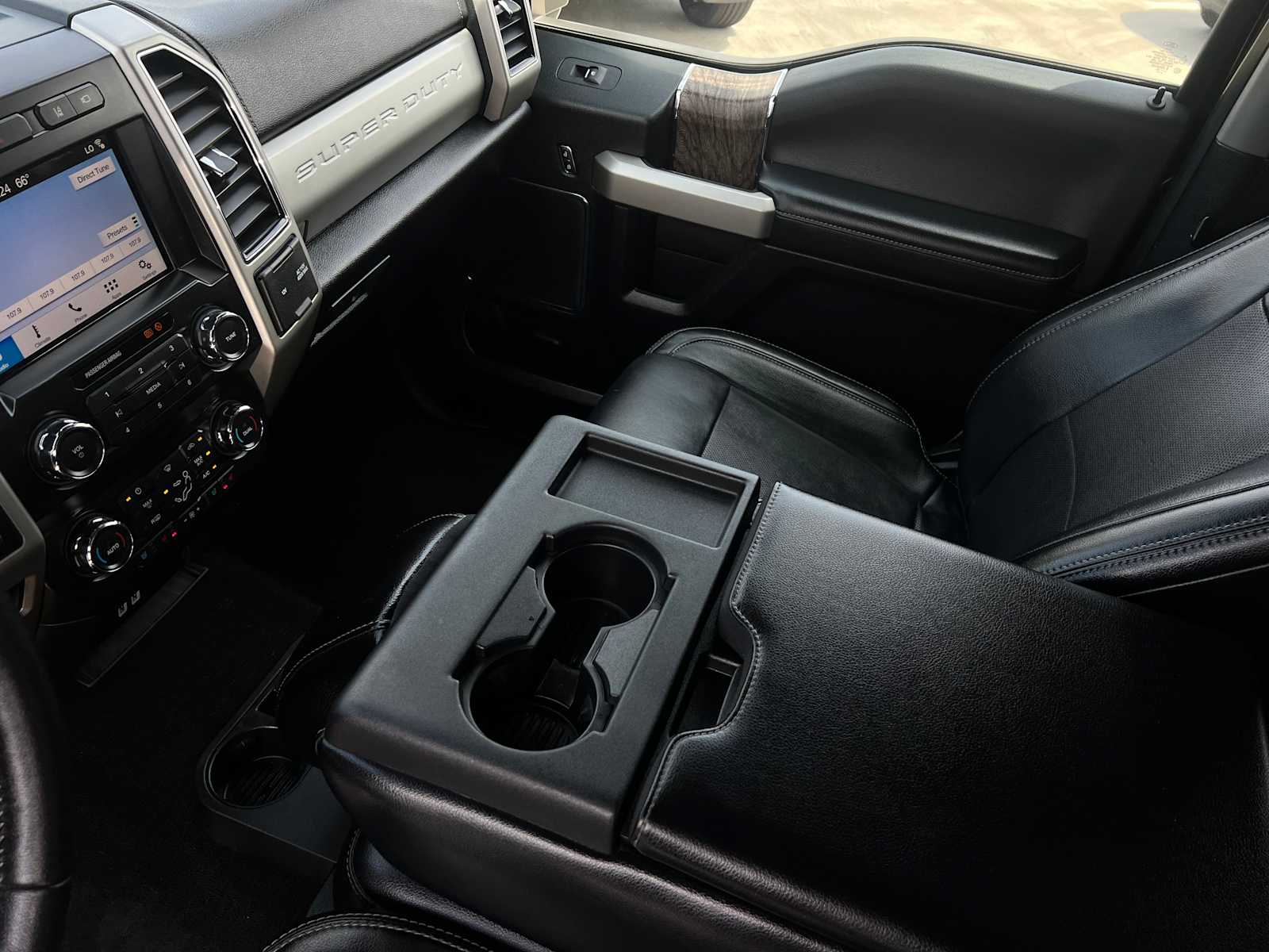 2019 Ford Super Duty F-350 SRW LARIAT
