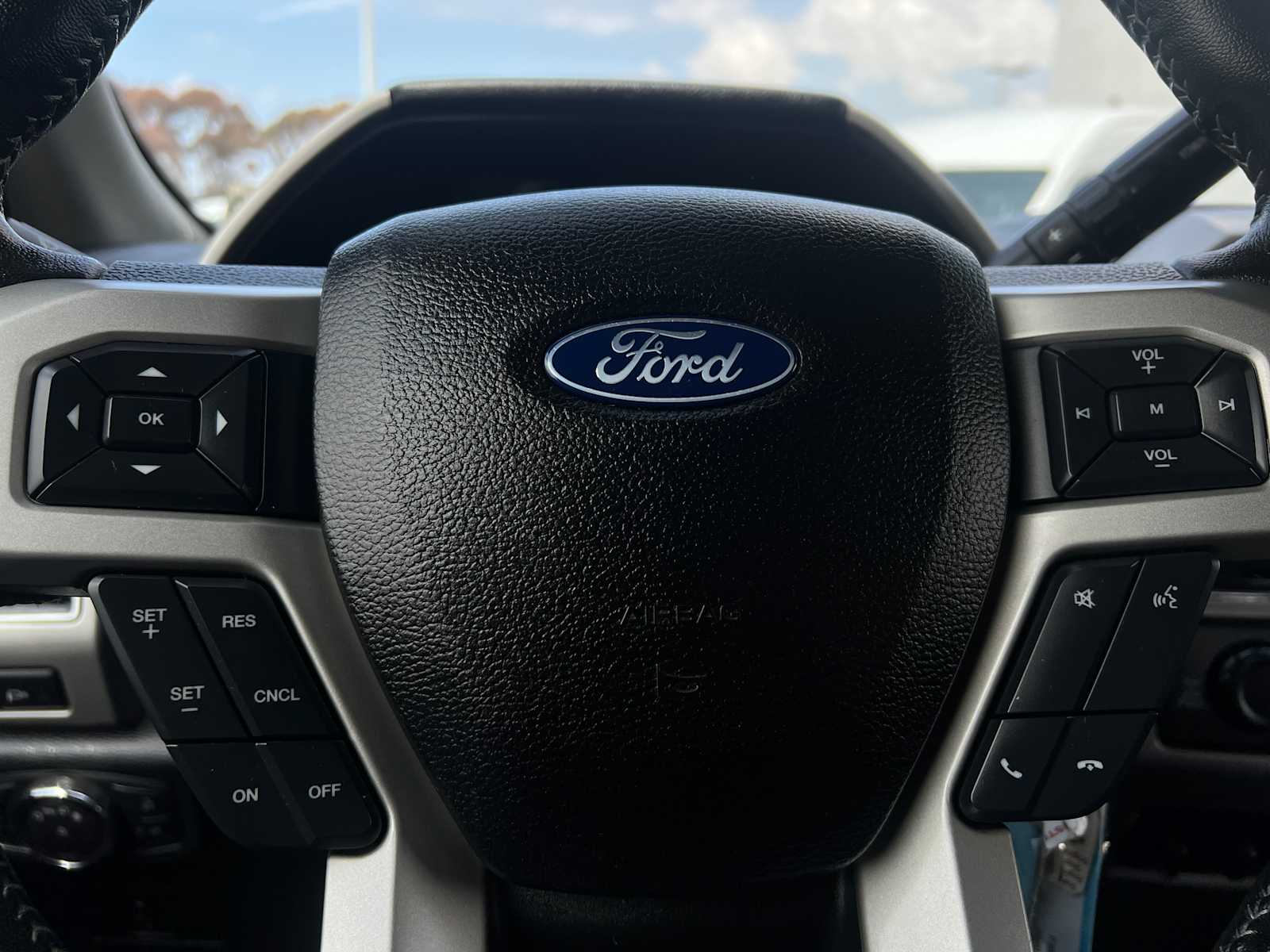 2019 Ford Super Duty F-350 SRW LARIAT