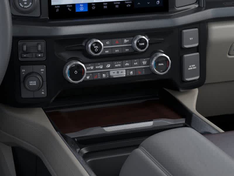 2026 Ford Super Duty F-350 DRW Platinum