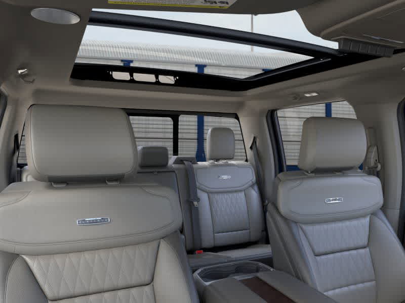 2026 Ford Super Duty F-350 DRW Platinum