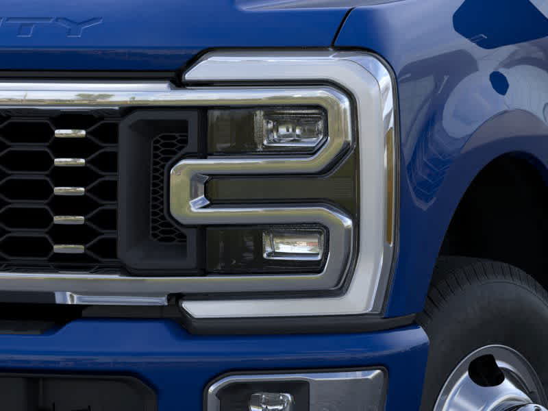 2026 Ford Super Duty F-350 DRW Platinum